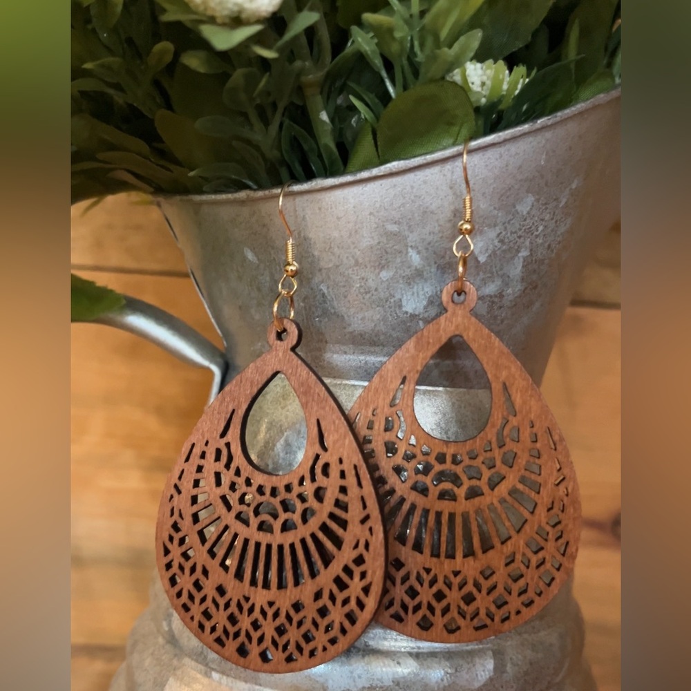 NIP Boho wooden earrings lightweight